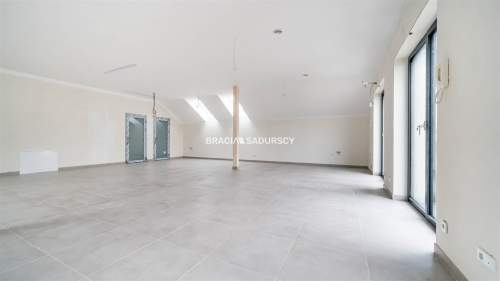 Lokal usługowy do wynajęcia - 100m2 