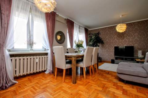 przestronne, balkon, świetna lokalizacja