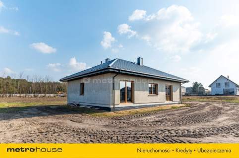 Dom w pięknej cichej okolicy - przyłącza w cenie 