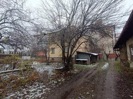 Dom z potencjałem w ścisłym centrum działka 1146m2