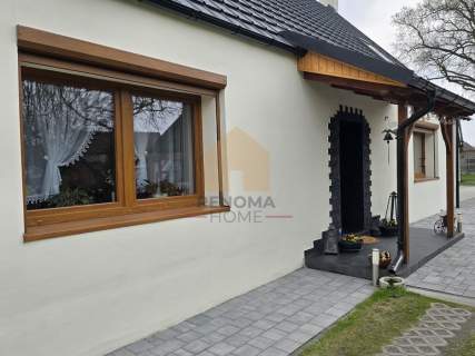 Posiadłość w pobliżu Zielonej Góry działka 2900m2