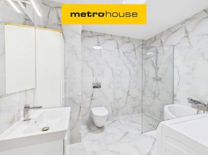 Nowy Apartament w Centrum, winda, klimatyzacja