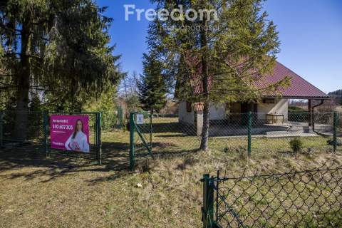 Domek nad rzeką, Radawa cisza i natura