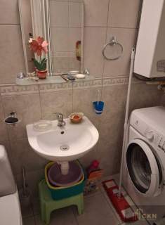 Mieszkanie 37 m2 Kraków Rondo Matecznego balkon do remontu
