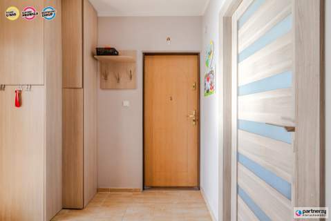 Mieszkanie 2-pok z osobna kuchnią, duży balkon