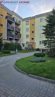 Koszarowa 17 blok, piwnica, balkon