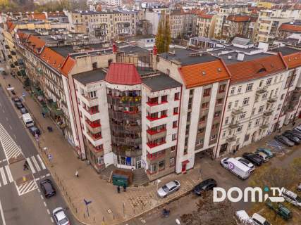 3 oddzielne pokoje salon z kuchnią, z balkonem