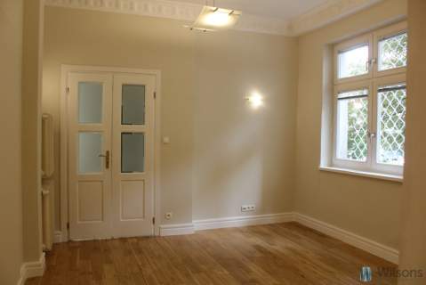 95 m 5 Gabinetów Parter 5 min od M1 Centrum