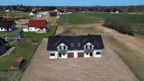 Atrakcyjny Dom w zabudowie Bliźniaczej w Nowe inwestycji Cichy...