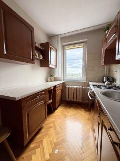 PIĄTKOWSKA 3POK USTAWNE ŁADNE BALKON WINDA CISZA