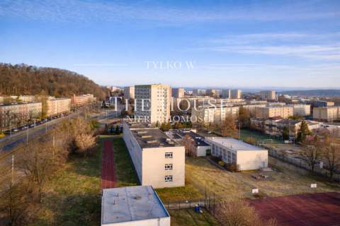2 pokoje z panoramicznym widokiem 8 piętro Gdy