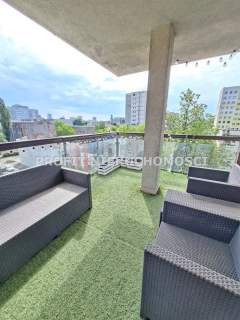 Apartament z miejscem postojowym - ul. Karolewska