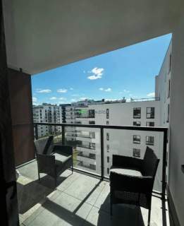 Przestronne 3 pokoje, balkon, garaż, blisko metro