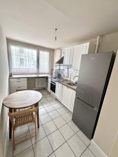 2 pokoje po remoncie Balkon Piwnica Winda