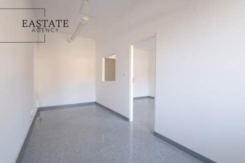 Lokal 31,90 m2, Darmowy Parking, Blisko SKM
