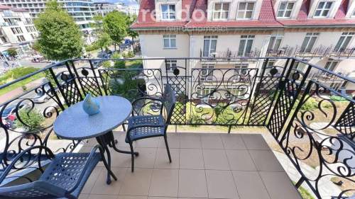 Apartament 4 os. z balkonem i widokiem na morze.