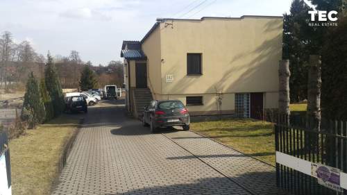 Działka inwestycyjna z działającym warsztatem
