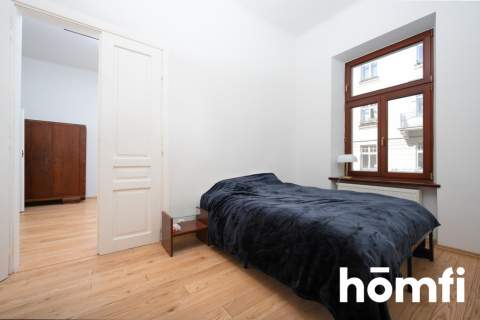 Przestronne 3 pokoje, oddzielna kuchnia, balkon