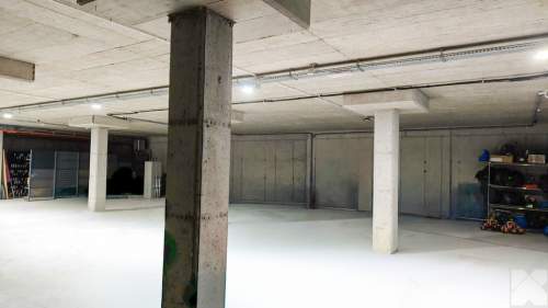 WYNAJEM/ Powierzchnia magazynowa /Roźwienica