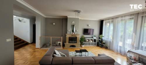 8 pok I 250m2 I 25ar I dwa garaże I balkon
