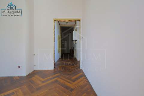 KLIMATYCZNY APARTAMENT JAROSŁAW 106,9m2 KAMIENICA