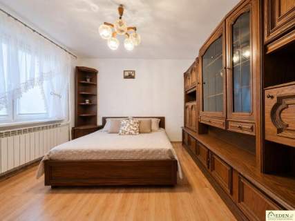 Dom 200 m2 budynki gospodarcze na działce 25 ara, Gułów k. Ad