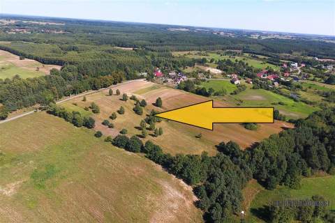 Na raty Działki budowlane na skraju wsi.