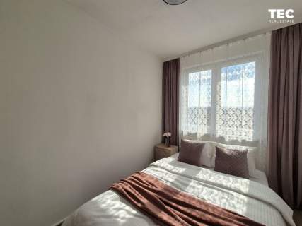Osobna kuchnia, widok na Las Borkowski, Balkon