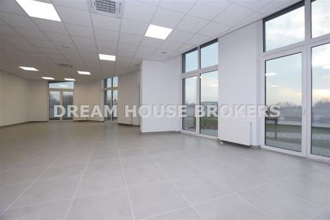 Lokal na wynajem w ST55 120m2