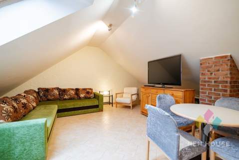 Kołatek, apartament nad jez. Pluszne
