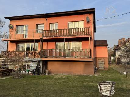 Bliźniak 140 m garaż ogródek Różyny
