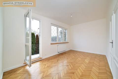 Bielany - 3 pokoje na sprzedaż, z własnym ogrodem