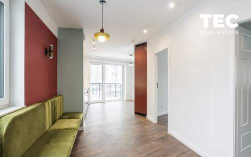 Radzikowskiego 60m2 3 pokoje klima garaż