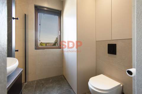 Apartament . DUŻY Taras . 2023 . Stare Włochy . 2 pok, 47 m2...