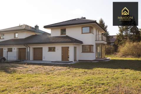 Bliźniak 919m2 działki rekuperacja garaż gładzie
