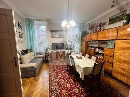 W pobliżu Rynku Głównego, 103 m2