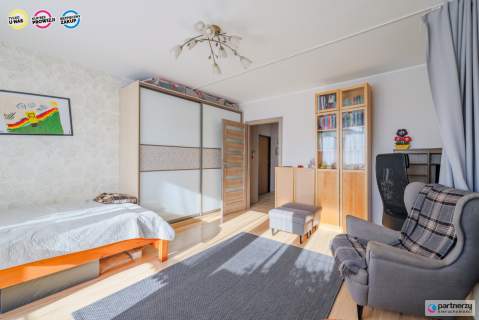 Mieszkanie 2-pok z osobna kuchnią, duży balkon
