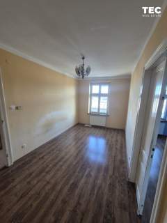 Kazimierz inwestycyjne 49,02 strych 15,55 m