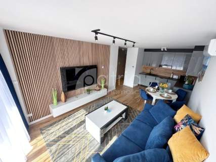 Apartament nad morzem-basen, sauna, garaż 