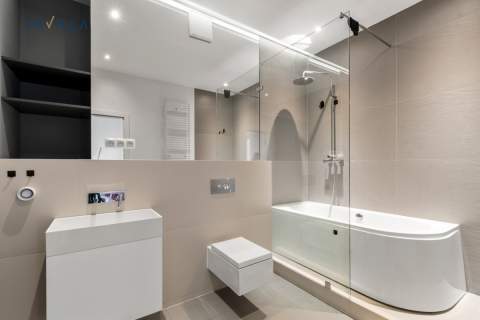 Penthouse z tarasem w sercu Powiśla