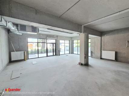 Lokal na Starym Mieście w apartamentowcu nad rzeką