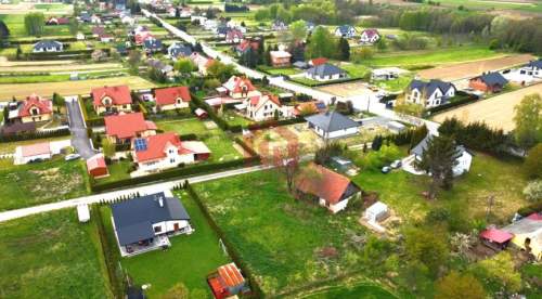działka budowlana 10a , w Ropczycach Witkowice, przy ul. Kolonia.