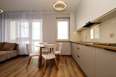 nowe - nigdy niezamieszkałe, balkon