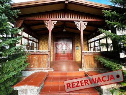 RULEWO - BUDYNEK 2-KONDYGNACYJNY WCHODZĄCY W SKŁAD