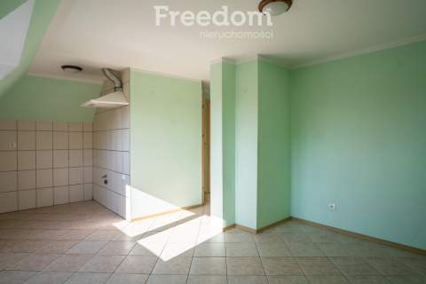 Mieszkanie 31,7 m w centrum Wydmin piwnica