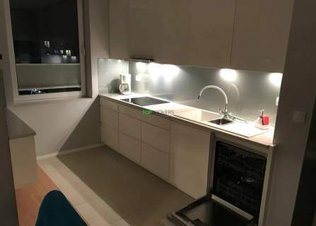 Komfortowe i eleganckie 3 pokoje garaż, komórka