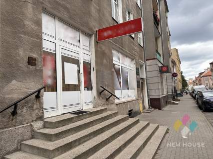 Lokal, 100 m2, parter, duża witryna