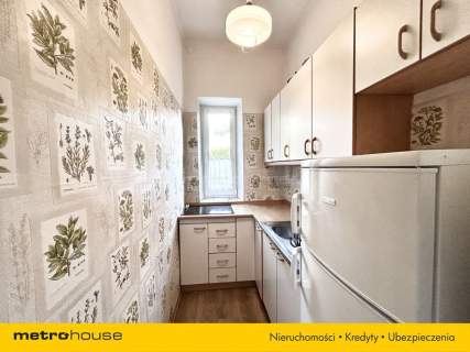 Dom z dużą działką 2196 m2 pod usługi, Pabianice