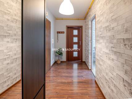 Zadbane 2 pokoje z balkonem Spokojne osiedle