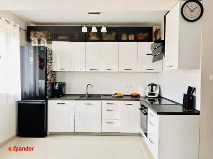 Komfortowe 3 pok/ Zamknięte osiedle/Zieleń/Balkon